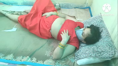 Sali ko chodne ka mja hi alag hai room mei aur new married ho to