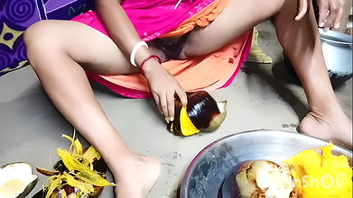 Nomita body extracting palm juice I am fucked with my brother -in -law