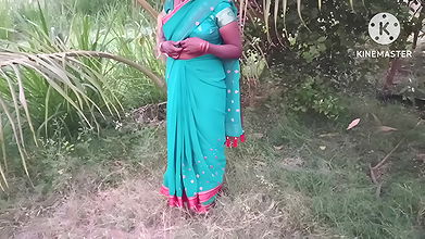 Desi Wife Fuking Outdoor ? Marathi wife Doggy Style fuck big ass