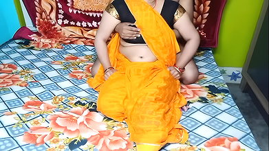 Very hot and sexy bhabhi having romance