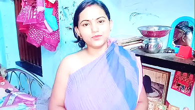 Indian village hot young desi girlfriend comes from school and gets by her boyfriend