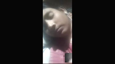 bd imo sax That fun girl’s pussy is dripping with water