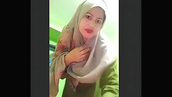 Desi hot hijabi wife nice nude