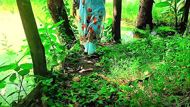 Guy Has Sex with Neighbor Aunty