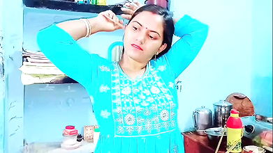 25 years Old Couple First Time When They Alone at Home & Hardfucking