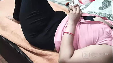 Akeli divyanka bhabhi ne bulaya dost ko