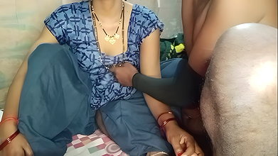 Bengali Bhabhi, wearing a maxi, pressed her boobs a lot and quenched the itch of her pussy