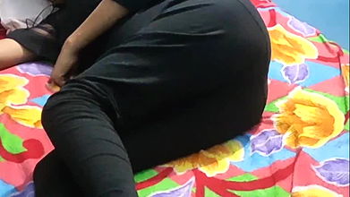 Desi bhabhi dirty talking – Hindi audio (part-1)