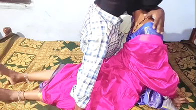 Desi Indian couple’s romantic sex video