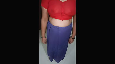 Desi Indian girlfriend changing dress! 4K Videos