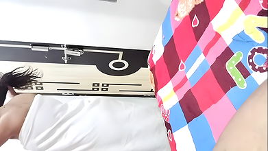 HORNEY GF RIDING ON HER BOYFRIEND’S DICK