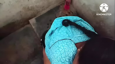 Indian Telugu Andhra lovely aunty soking and bikke har hasbend coke in mouth he is wash room