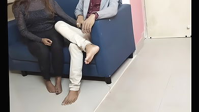 Indian boss deeply satisfied by his hot & sexy stuff