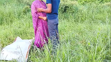 Indian bhabhi sex with ex boyfriend after a month ,real outdoor sex(Hindi audio)