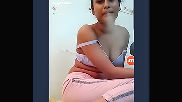 DEsi Sister Brothr fun in Taango Sis sooo active n bro soo shy VDO-1