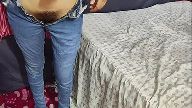 Girlfriend’s video will be recorded and shown to friend, after hearing this, girlfriend crossed every limit to have sex