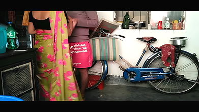 When the village bhabi was alone in the house, the neighbor brother-in-law the hot chute