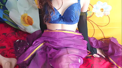 Sexy Milf With Cute Ass Giving A Footjob To Her Husband’s Friend