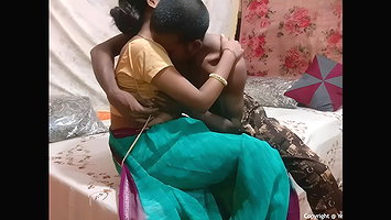 charming lucknow married couple 3