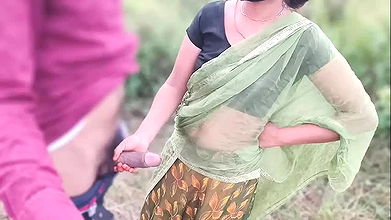 New Hindi Vlog With desi Village gav ki girl jungal me pyar se chudai, ladki bda lund dekhne aai,Full Hindi Hd