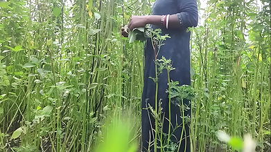 I had sex with my younger sister-in-law in the jungle, full hot pussy fuck sex video