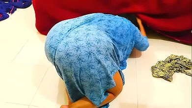 Hot Stepmom Fuck Stepson with His Hands Tied, Then Hot Stepson Fuck Big Ass Stepmom When She Stuck under bed