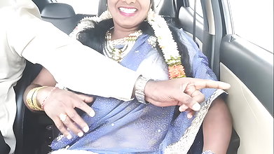 Car sex, telugu dirty talks, silk aunty with hyd driver crezy romantic journey