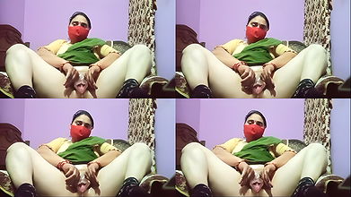 Desi village bhabhi oily pussy massage and masturbation untilher pussy cum