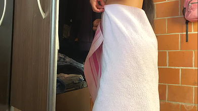 Indian Desi Teen Girl Seduces Her Best Friend At Her Parents’ House