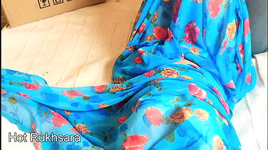 The courier confused the pizza and decided to offer a dick to make amends