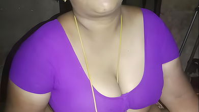 Tamil Uma’s husband was not at home She was sitting alone on the bed When I went there, I spread my legs and put my finger ins