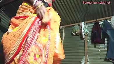 Sexy aunty ki black Chut Chudai karke night mein romantic mood Ho Gaya