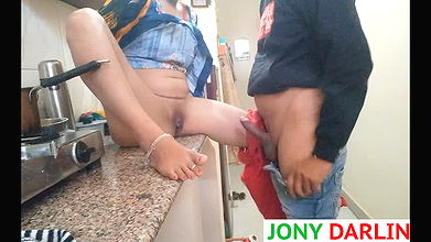 saasu maa ki chudai wo bhi kitchen mein- Jony Darling