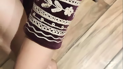Real Indian NRI bhabhi in hotel room