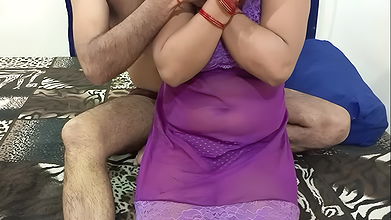 Parosi ke Bhabhi ke Ghar me Ghus ke Jabardasti Gand mari or Chut Bur ko Choda Big Boobs