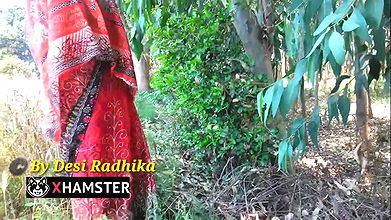 Outdoor Village Indian Desi Aunty Show Har Big Natural Ass Boobs Hindi Video