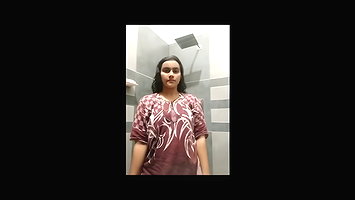 kerala girl irfana undressing