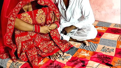 Fucked newlywed bride aunty on her wedding night Village Mami Chudai