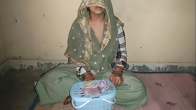 CONDOM+BRA BACHNE AAI BHABHI KO PAISO KA LAALACH DEKAR SHAADI SE PHLE CHUDAI KAR DIYA CLEAR VOICE ROLEPLAY HINDI AUDIO