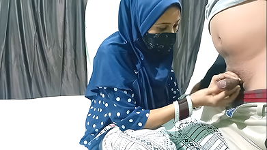 The friend’s Muslim wife rejected my marriage proposal but she was satisfied with my dick for fucking