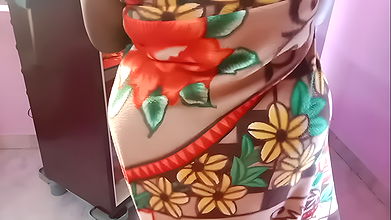 Doggy style sex with attractive wife in the morning clear tamil audio 100%