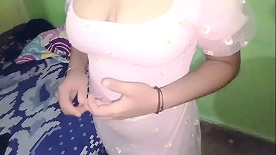 Step sis was ready for birthday party and I couldn’t control and fucked her tight pussy