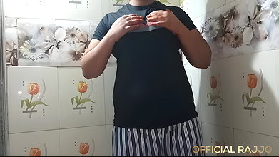 Single finger my pussy enjoying