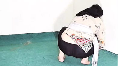 SEXY MAID CLEANING ROOM AND SEDUCING YOU ALL, DIRTY HINDI TALKING