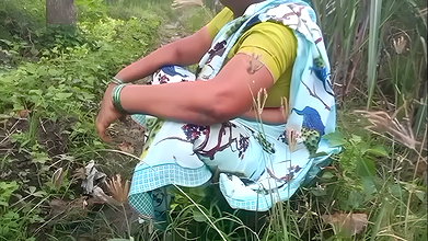 Indian Priya sexy aunty hardcore
