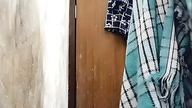 Indain cousin sister fingering in anal Desi hot figure masturbation at home