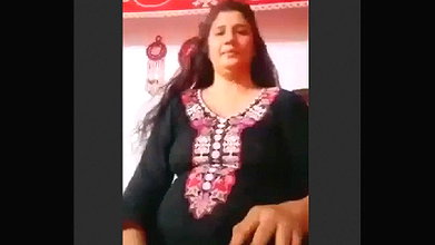 Paki mature bhabhi