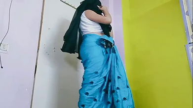 Desi Bengali housewife ko har roz devar chodne aata hai