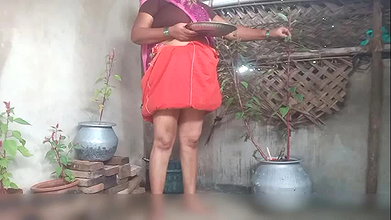 Aunty porn video with attractive dress doggy style