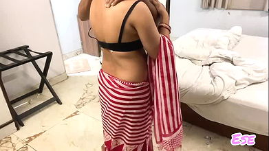 Desi Bhabhi Took Massage From Devar and Got Fucked